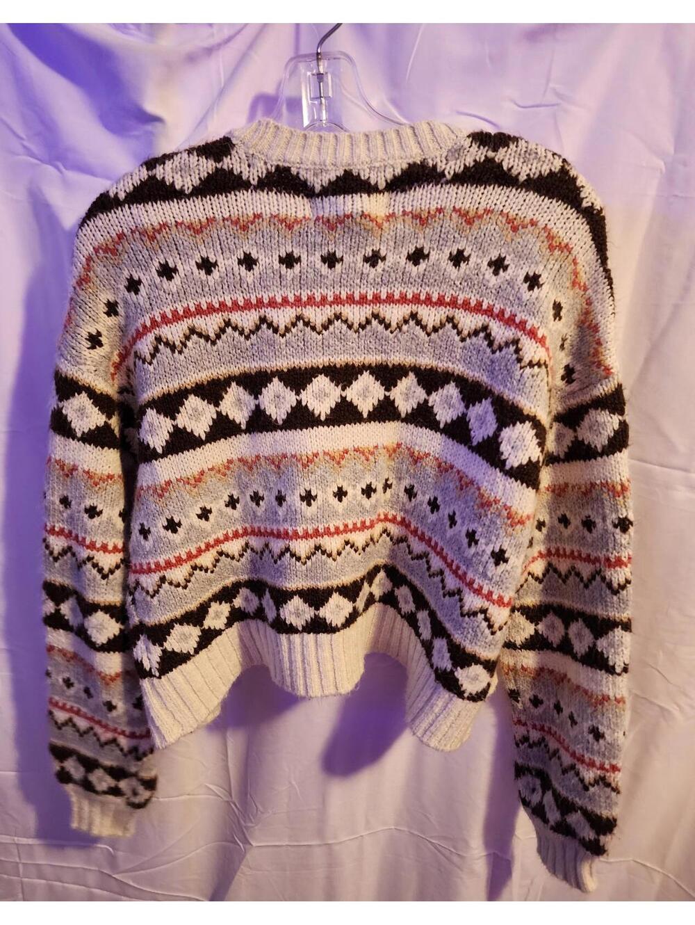 Vintage Cream and white American Eagle cardigan. In excellent Condition. Size XS - Picture 2 of 3